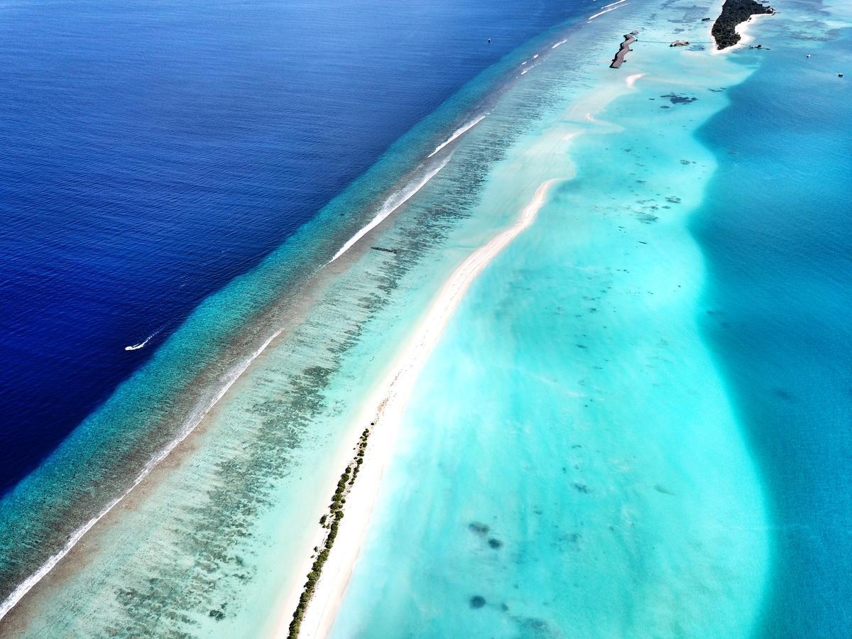 Athiri Beach Maldives Dhigurah  Exteriör bild